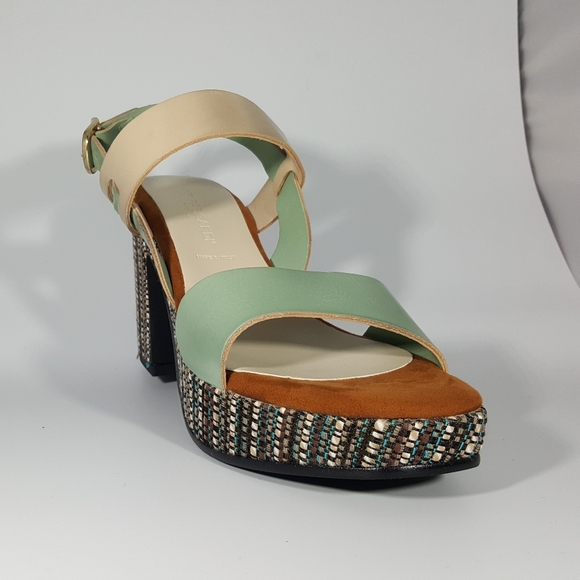 NR Rapisardi Faux Leather Platform Sandal - Picture 3 of 4